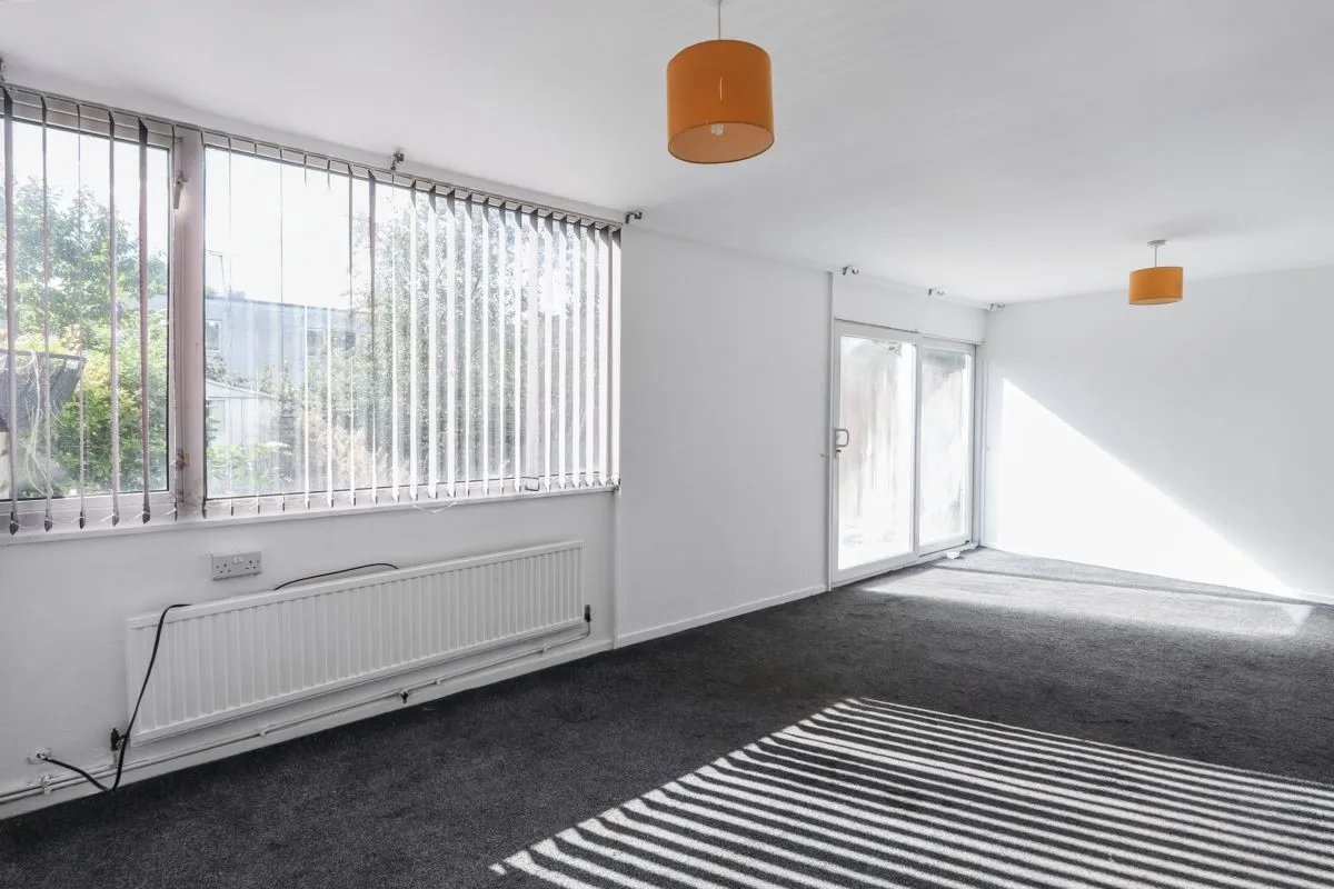 Sheffield, South Yorkshire, S8 8FE - Online Auctions