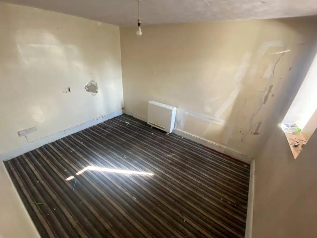 480 Heath End Road, Nuneaton, Warwickshire, CV10 7HE - Online Auctions