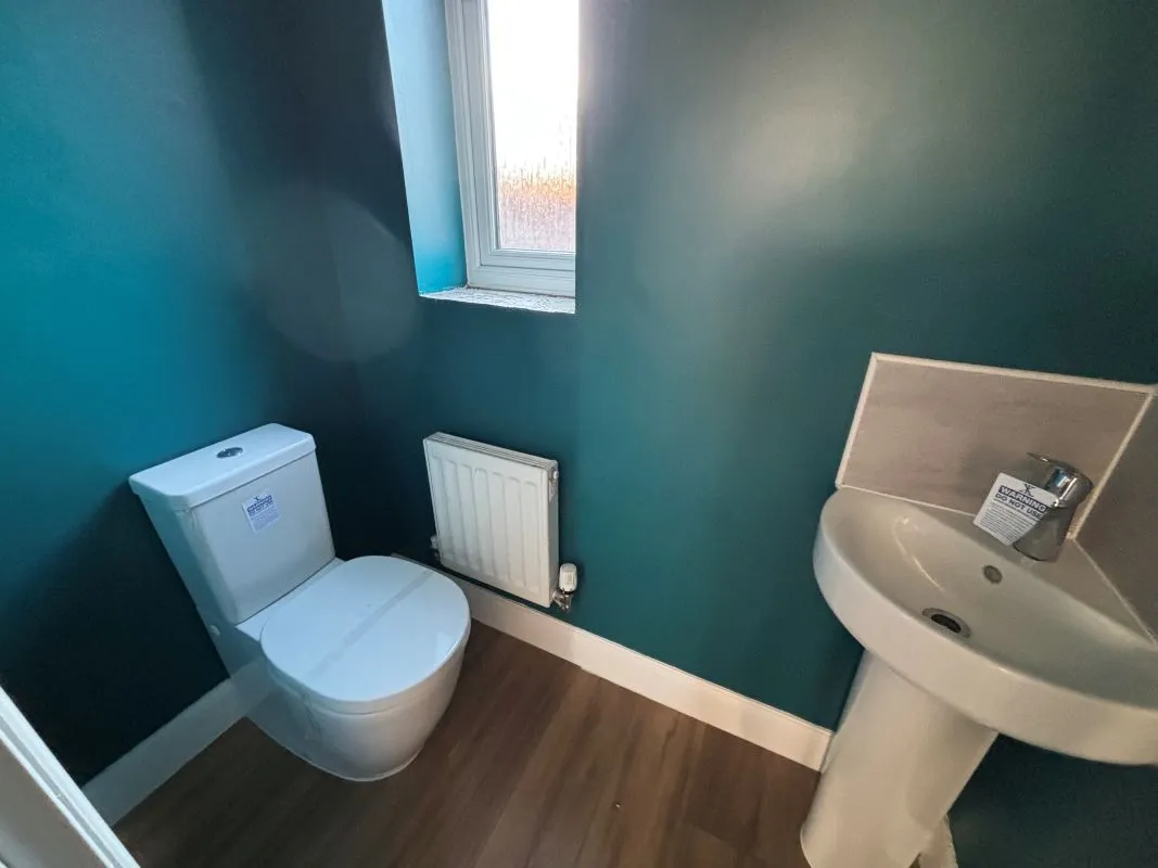 Gainsborough, Lincolnshire, DN21 1ZA - Online Auctions