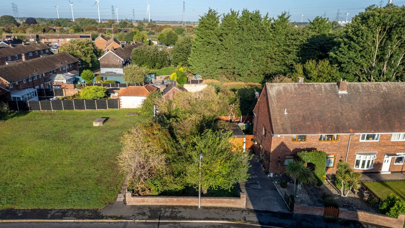 Keadby, Scunthorpe, South Humberside, DN17 3BZ - Online Auctions