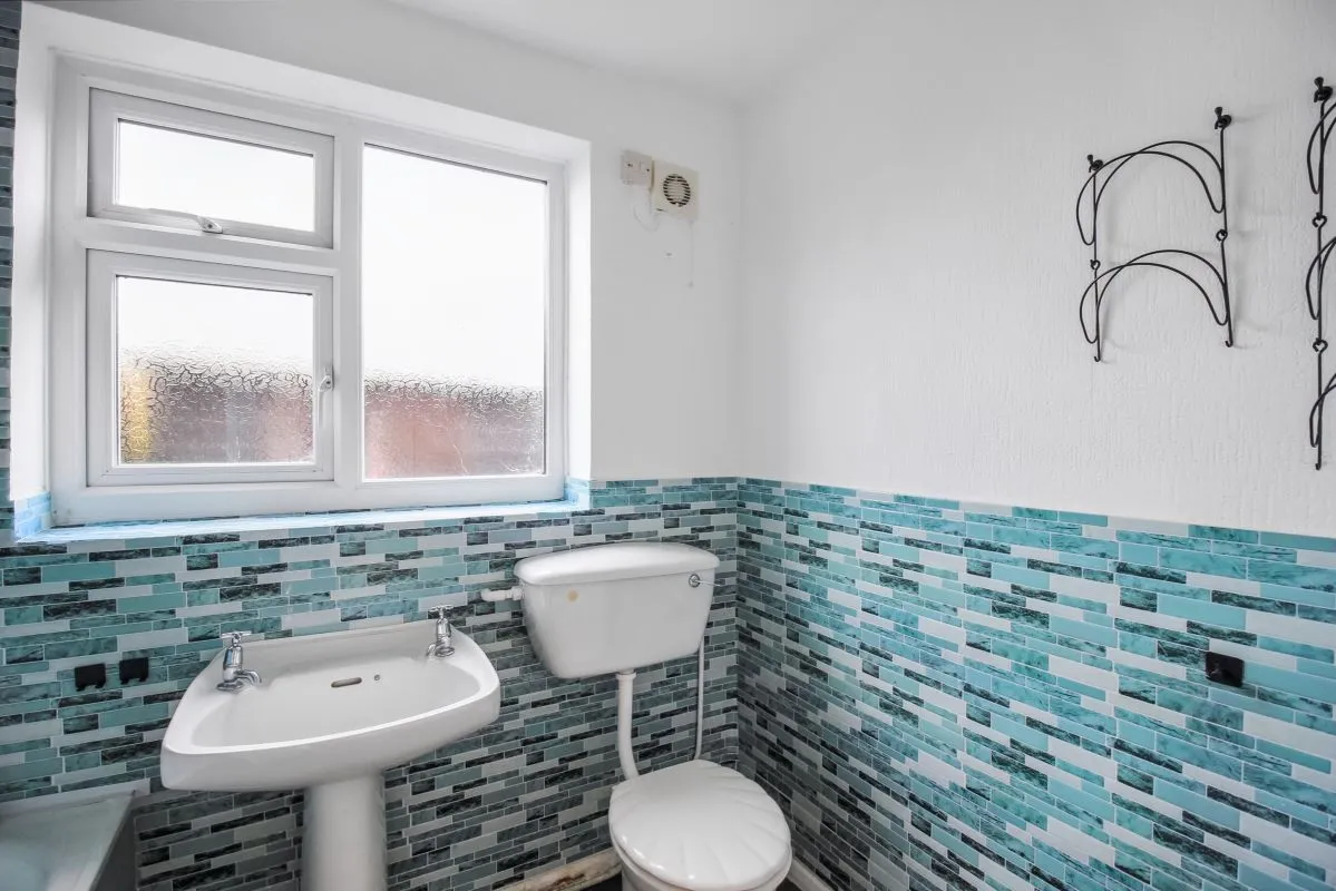 Skegness, Lincolnshire, PE25 3RH - Online Auctions