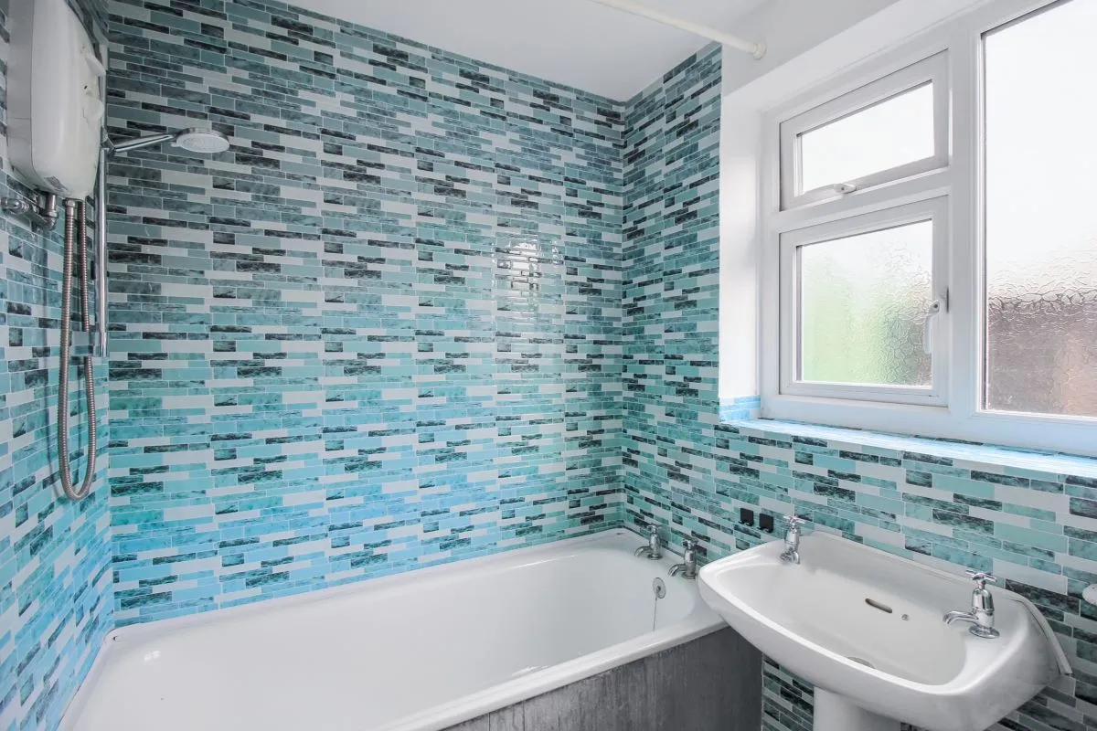 Skegness, Lincolnshire, PE25 3RH - Online Auctions