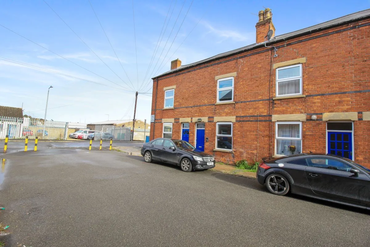 Skegness, Lincolnshire, PE25 3RH - Online Auctions