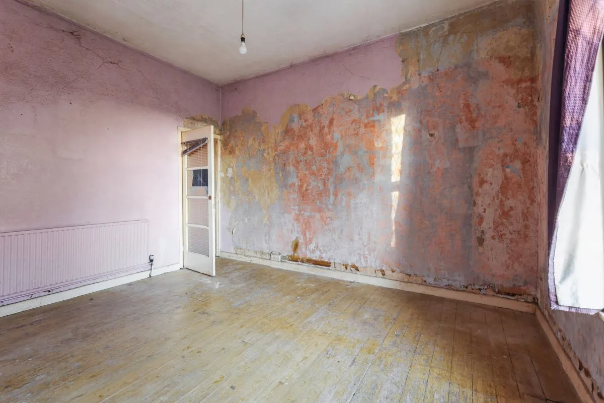 Bury, Lancashire, BL9 7SE - Online Auctions