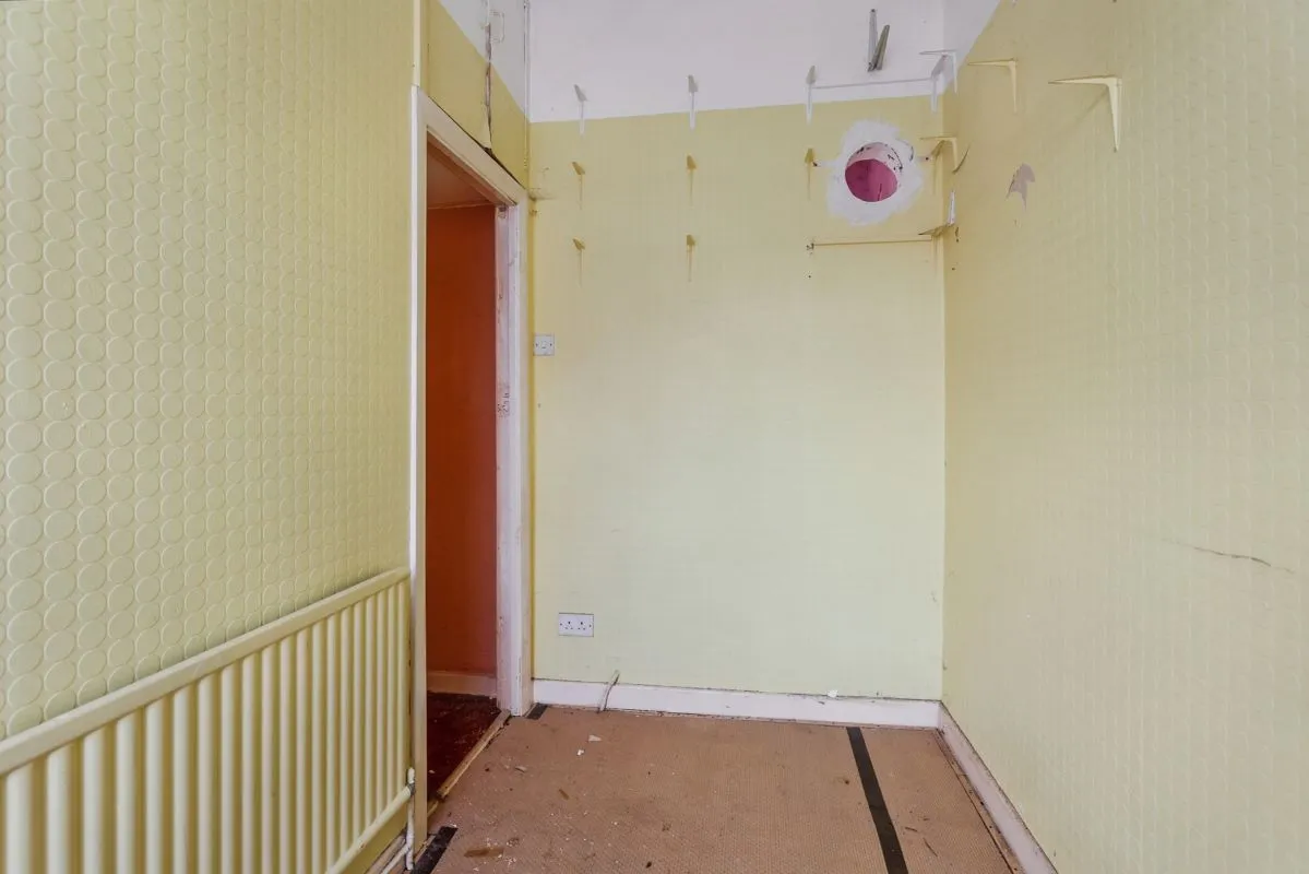 Bury, Lancashire, BL9 7SE - Online Auctions