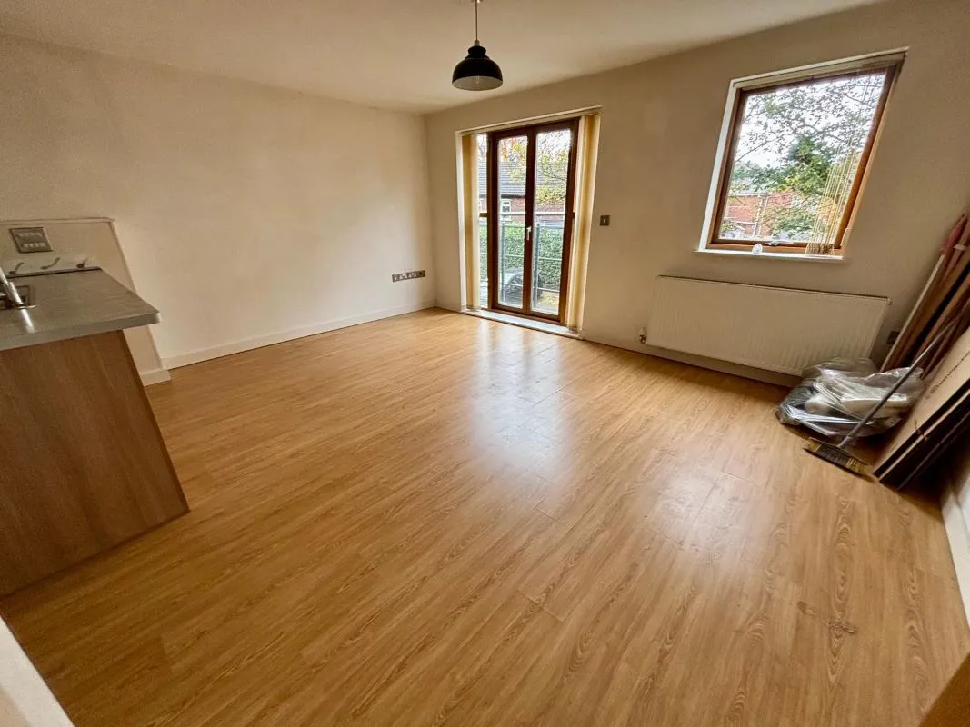 Stone Arches, Doncaster, South Yorkshire, DN5 8AD - Online Auctions