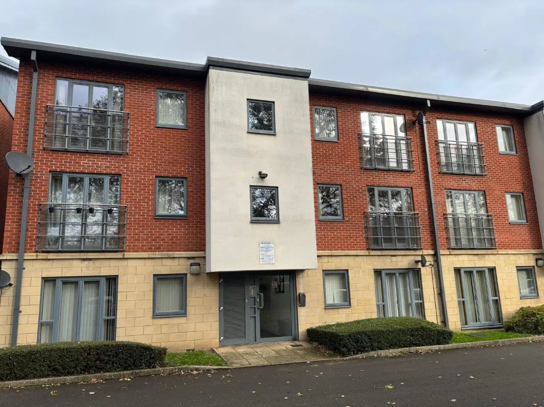 Stone Arches, Doncaster, South Yorkshire, DN5 8AD - Online Auctions