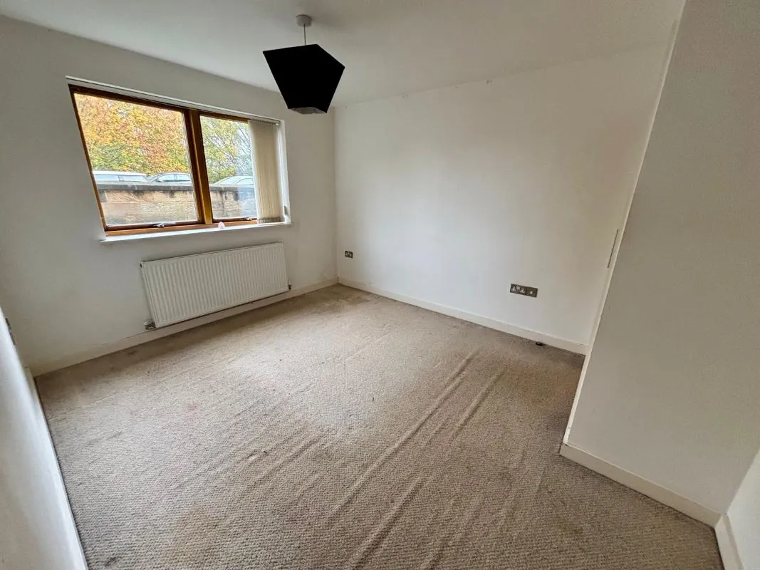 Stone Arches, Doncaster, South Yorkshire, DN5 8AD - Online Auctions