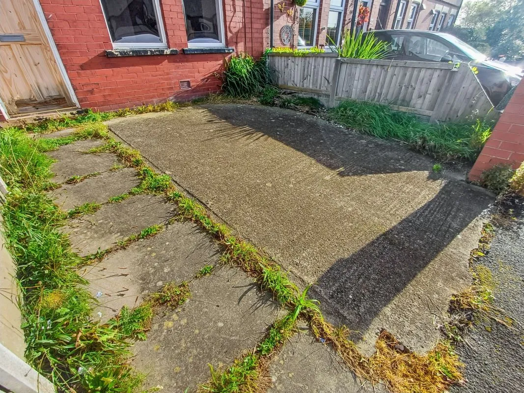 Leigh, Lancashire, WN7 5EE - Online Auctions