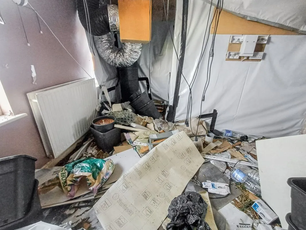 Leigh, Lancashire, WN7 5EE - Online Auctions