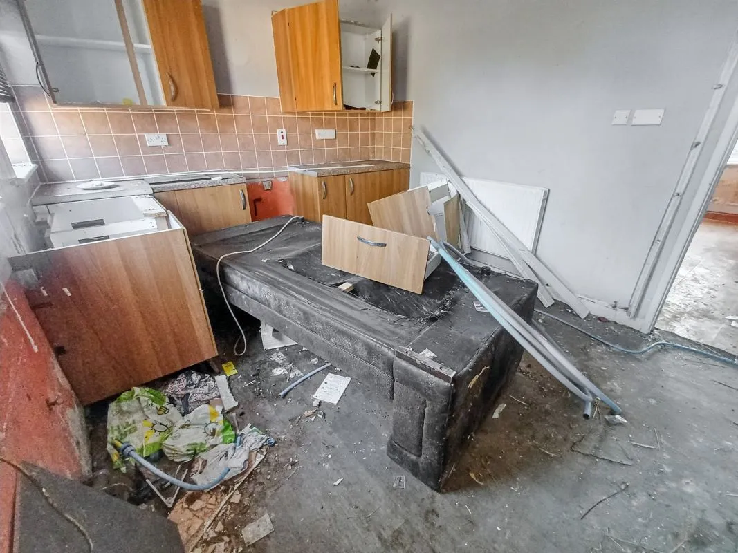 Leigh, Lancashire, WN7 5EE - Online Auctions