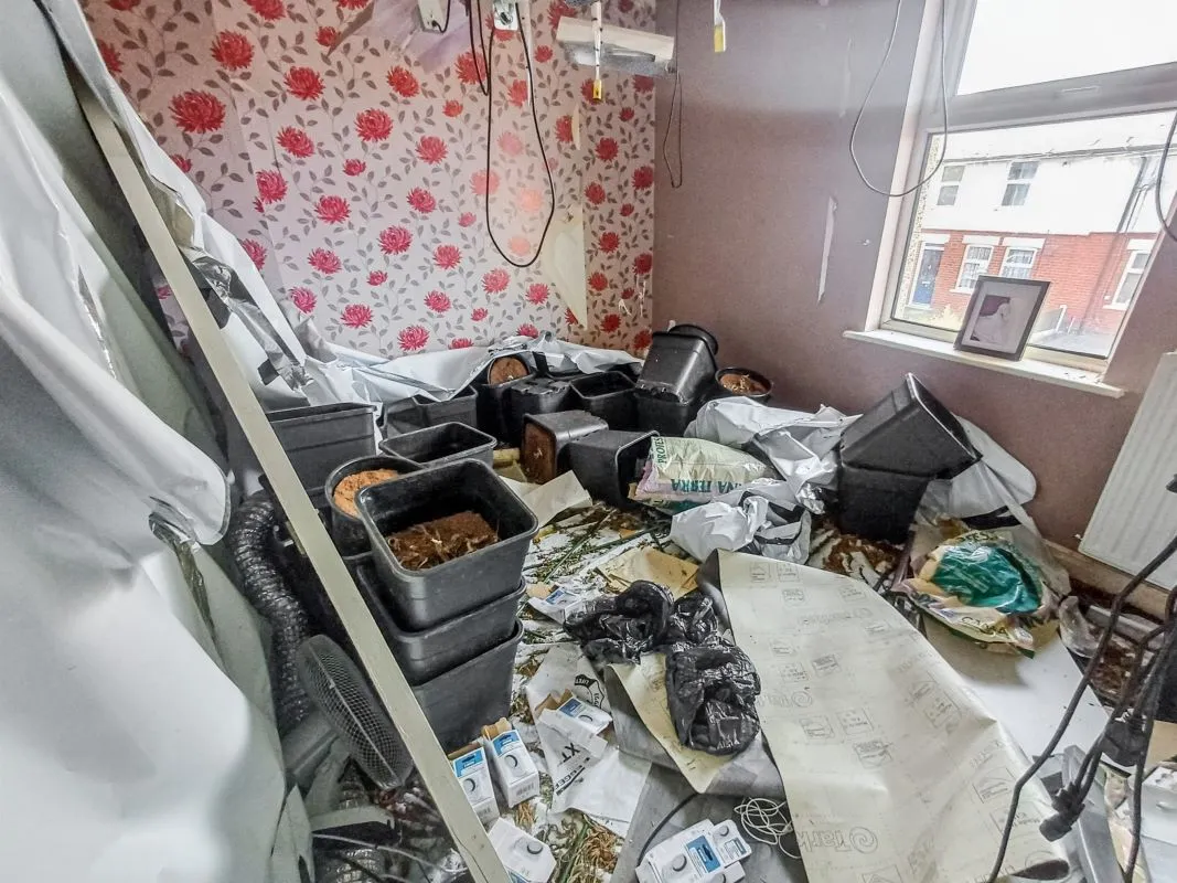 Leigh, Lancashire, WN7 5EE - Online Auctions