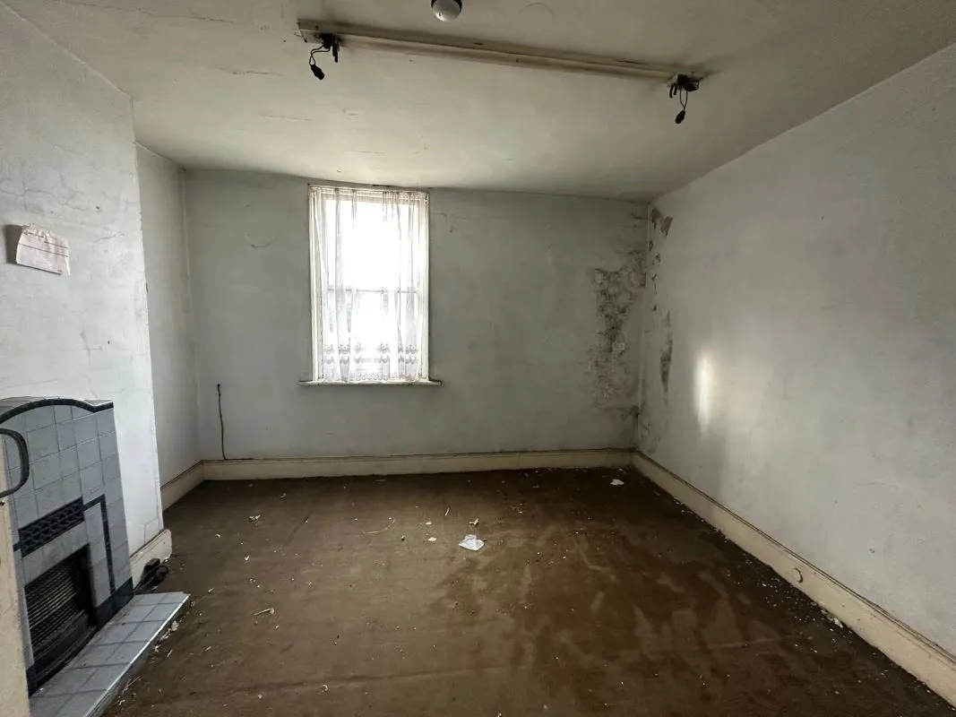 Gainsborough, Lincolnshire, DN21 2JS - Online Auctions