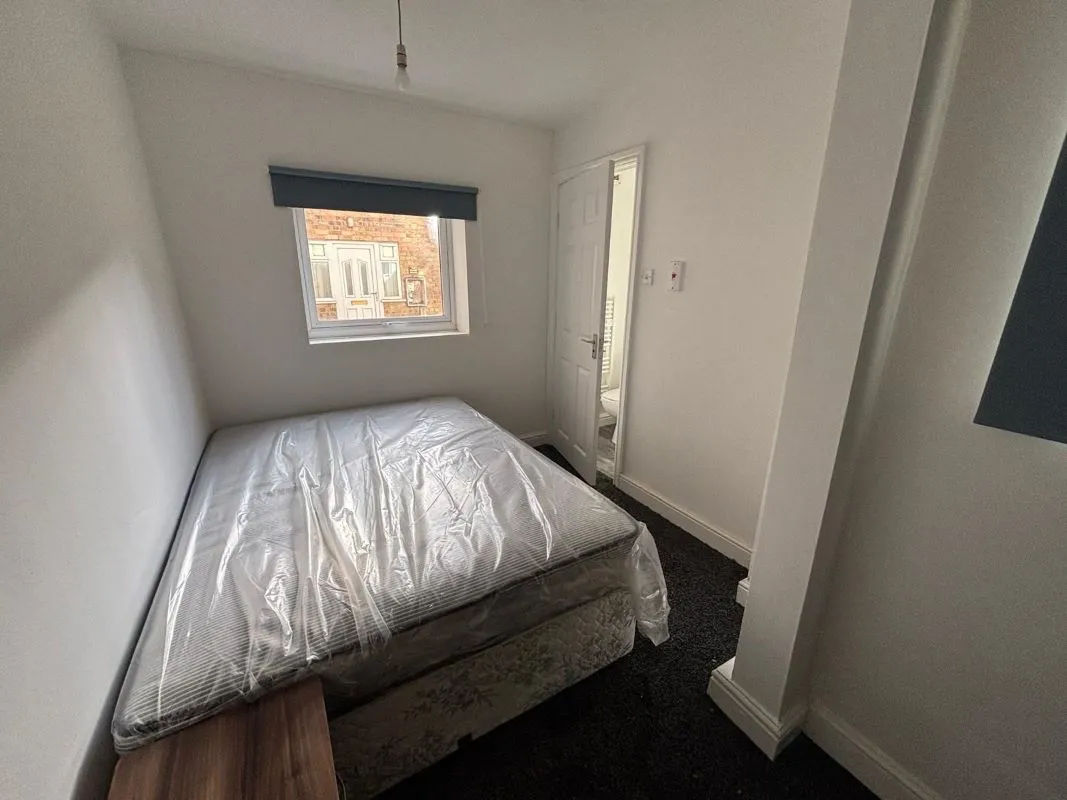 Cleethorpes, South Humberside, DN35 7AB - Online Auctions