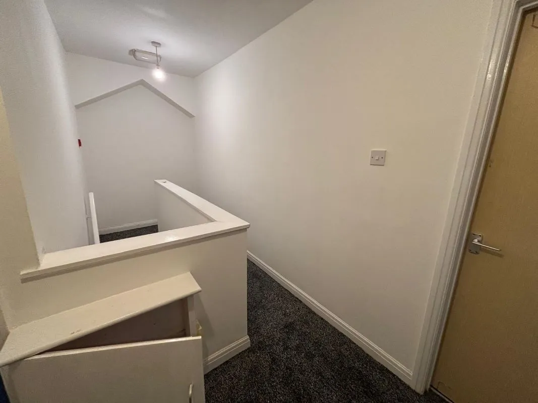 Cleethorpes, South Humberside, DN35 7AB - Online Auctions