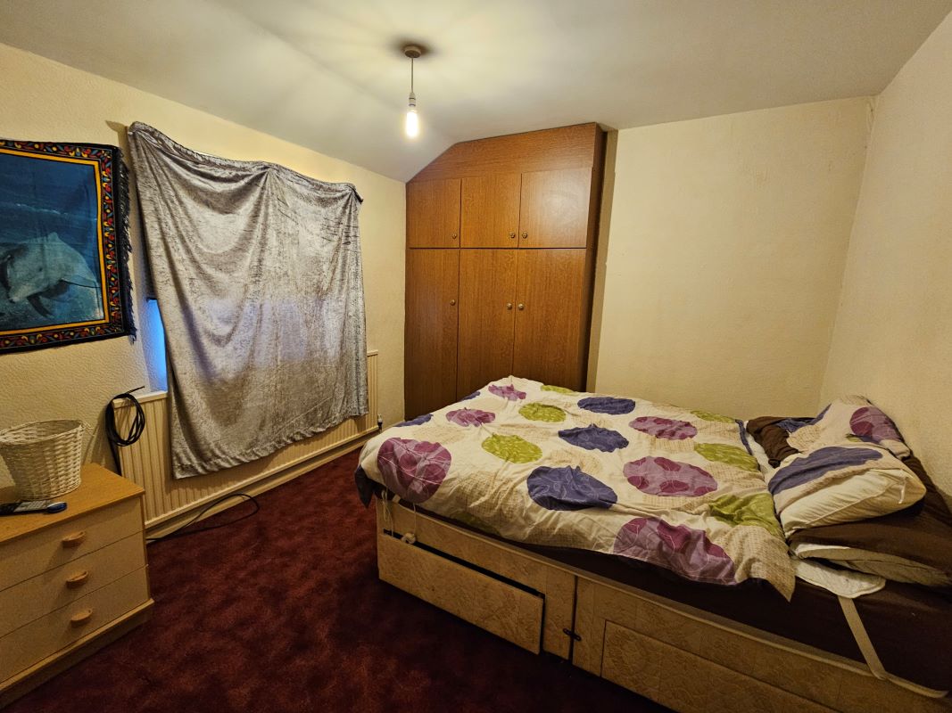 Creswell, Worksop, Nottinghamshire, S80 4EE - Online Auctions