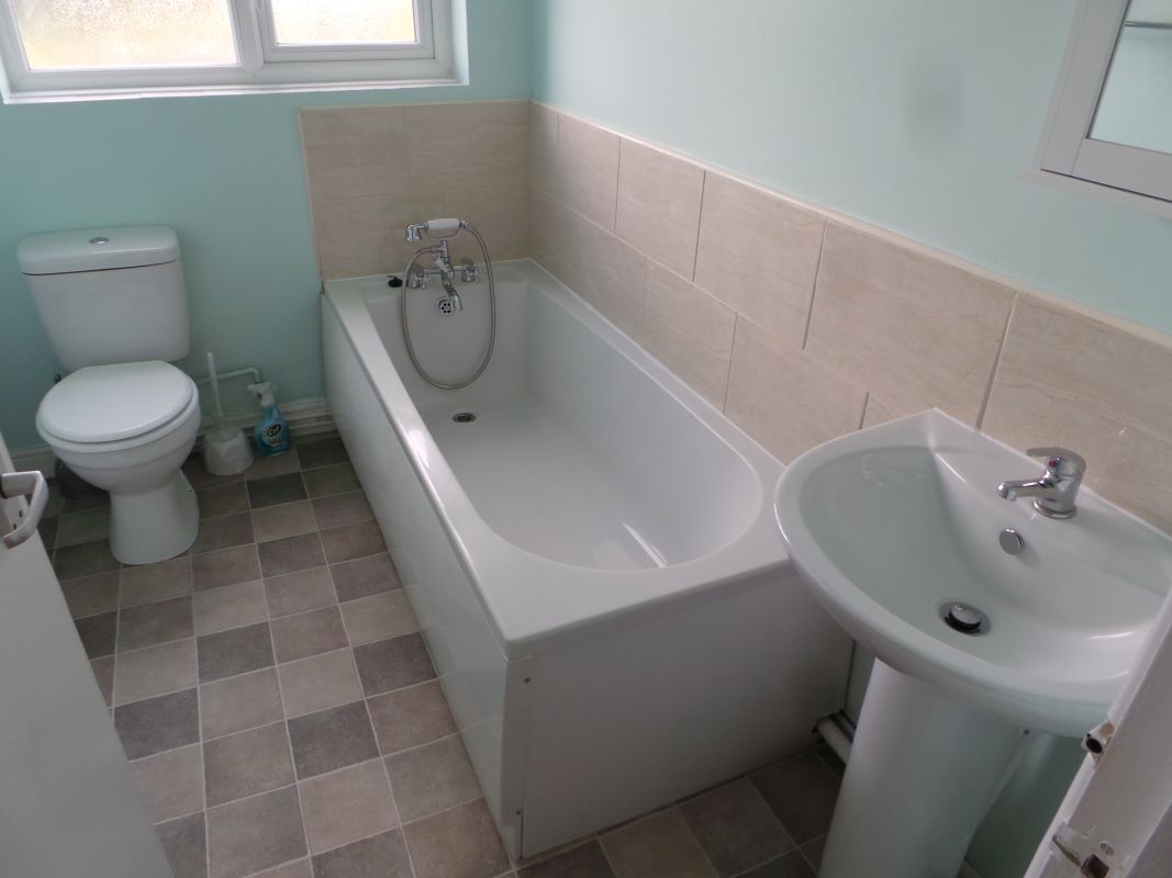 Gainsborough, Lincolnshire, DN21 2RT - Online Auctions