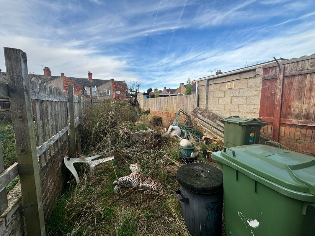 Grimsby, South Humberside, DN31 2RB - Online Auctions