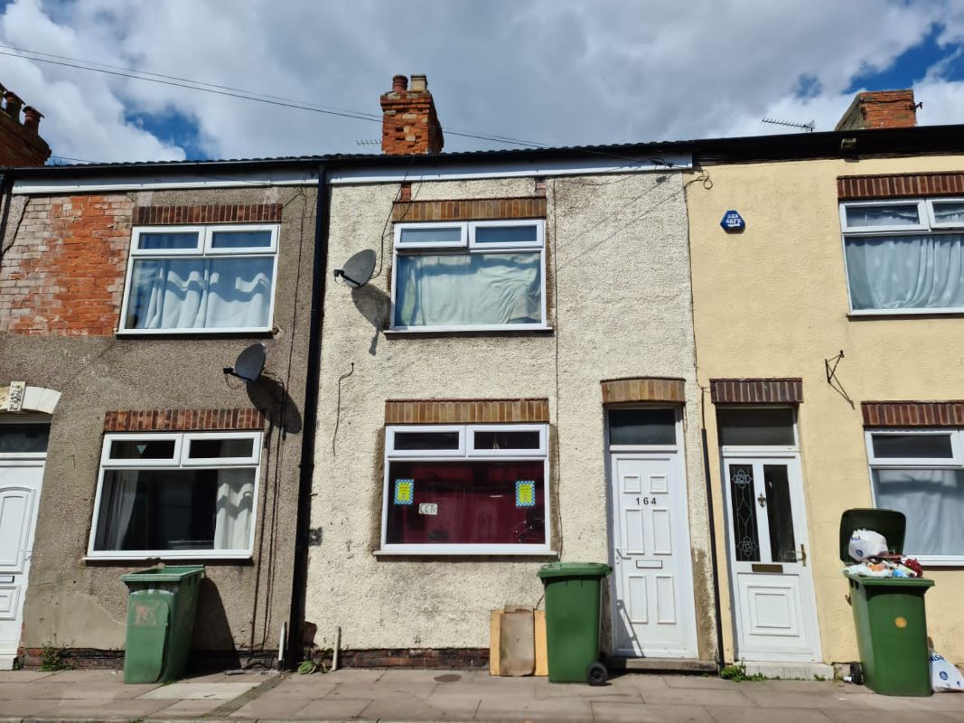 Grimsby, DN32 7ND - Online Auctions
