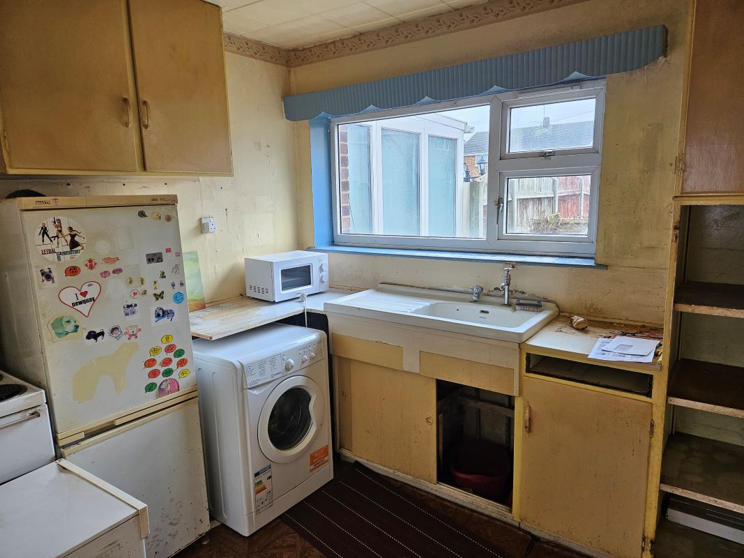 Cedar Court, Castleford, West Yorkshire, WF10 4HH - Online Auctions