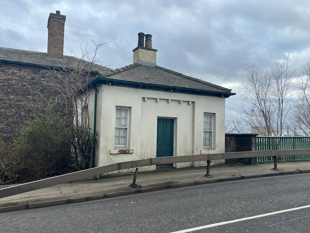 Bridge Street, Gainsborough, Lincolnshire, DN21 1LP - Online Auctions