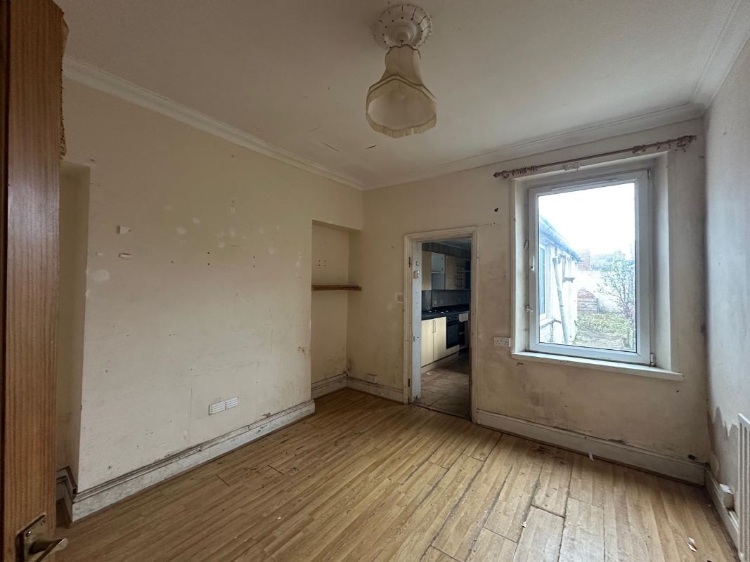 Lincoln, Lincolnshire, LN5 7NQ - Online Auctions