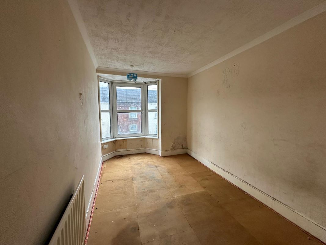 Lincoln, Lincolnshire, LN5 7NQ - Online Auctions