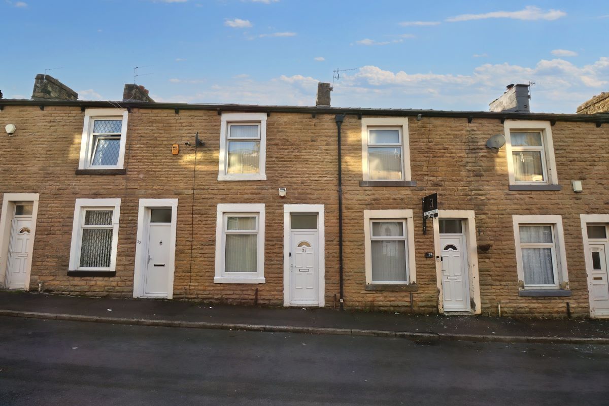 Hudson Street, Burnley, Lancashire, BB11 4PL - Online Auctions