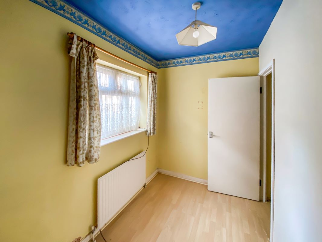Grimsby Road, Cleethorpes, South Humberside, DN35 7LB - Online Auctions