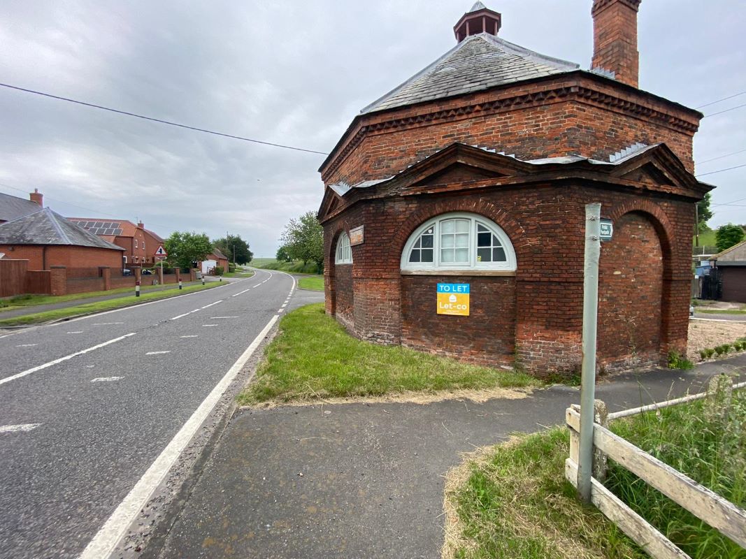 Burwell, Louth, Lincolnshire, LN11 8PR - Online Auctions
