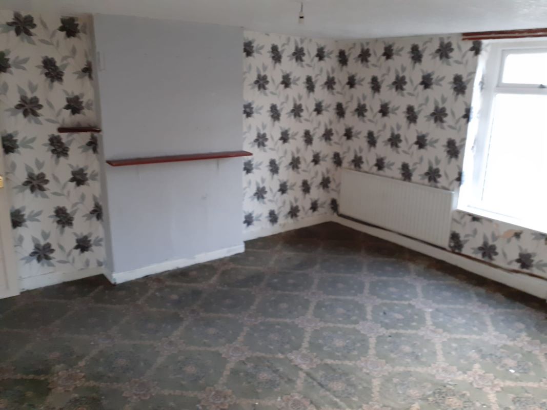 Bradford, West Yorkshire, BD8 9NX - Online Auctions