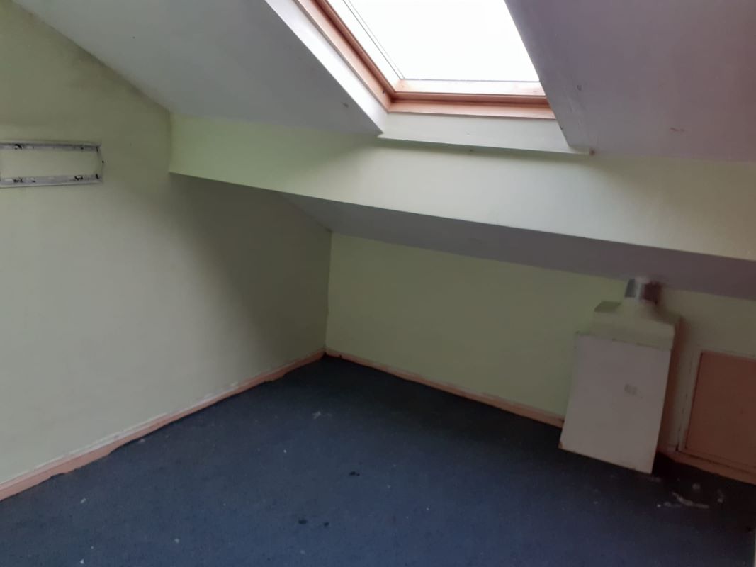 Bradford, West Yorkshire, BD8 9NX - Online Auctions