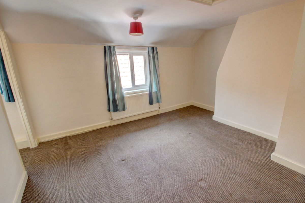 High Street, Elkesley, Retford, Nottinghamshire, DN22 8AJ - Online Auctions