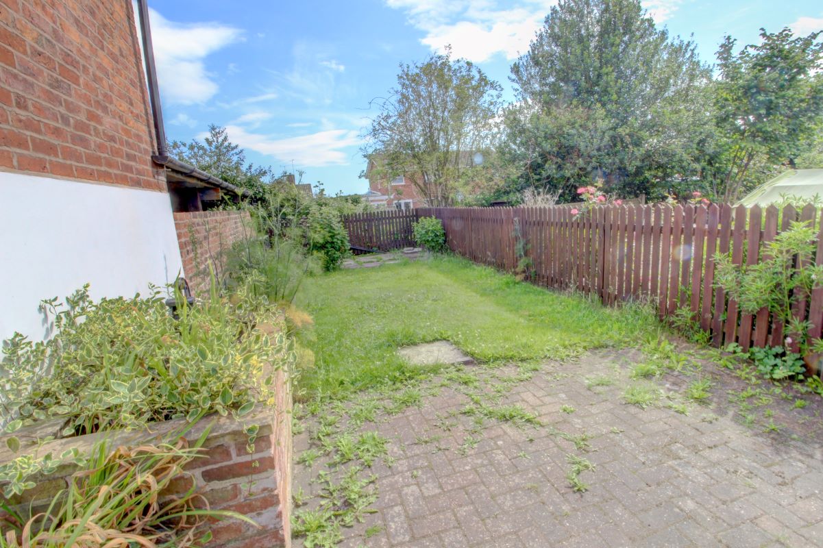 High Street, Elkesley, Retford, Nottinghamshire, DN22 8AJ - Online Auctions