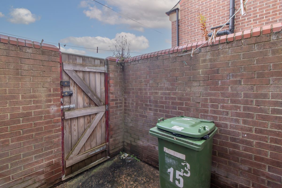 Hartlepool, Cleveland, TS26 8PP - Online Auctions