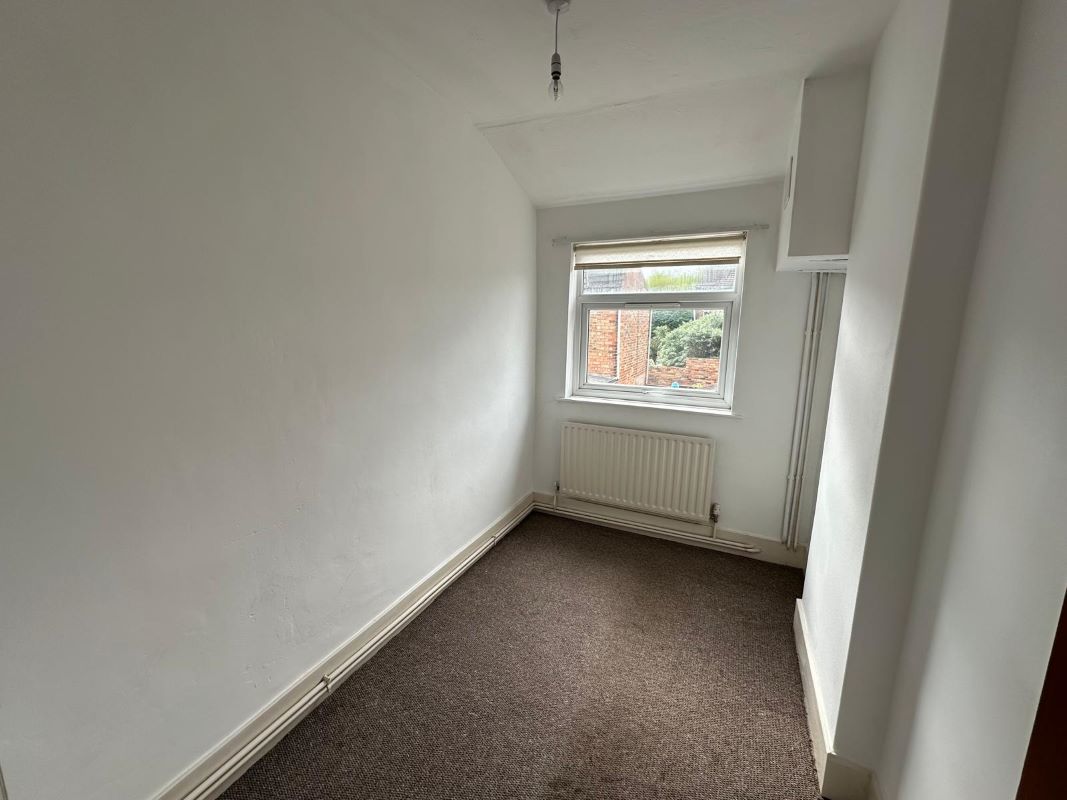 Gainsborough, Lincolnshire, DN21 2AA - Online Auctions