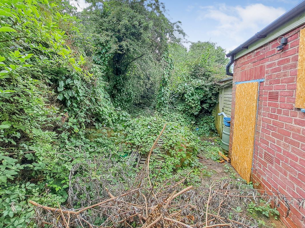 Watch House Lane, Doncaster, South Yorkshire, DN5 9LX - Online Auctions