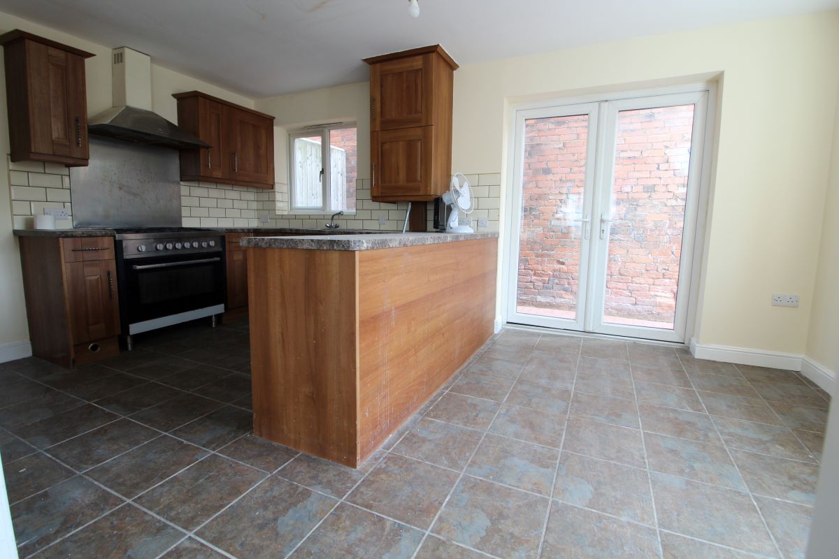 Gainsborough, Lincolnshire, DN21 2HN - Online Auctions