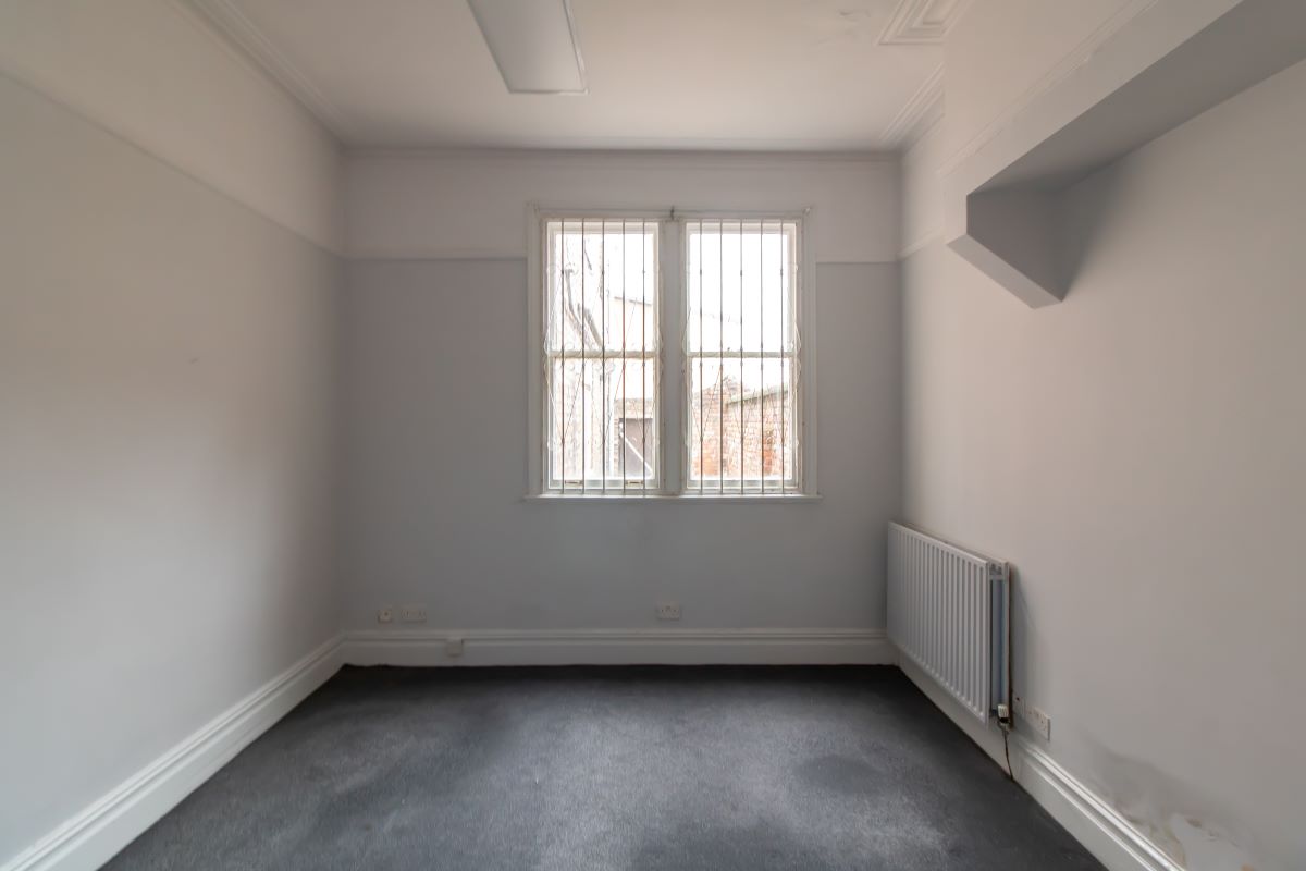 Stockton-On-Tees, Cleveland, TS18 1HE - Online Auctions