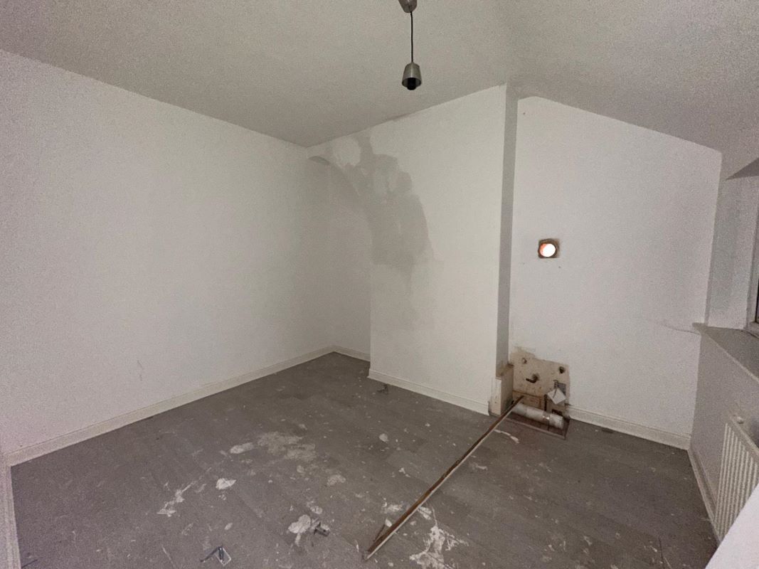 Dinnington, Sheffield, South Yorkshire, S25 2PX - Online Auctions
