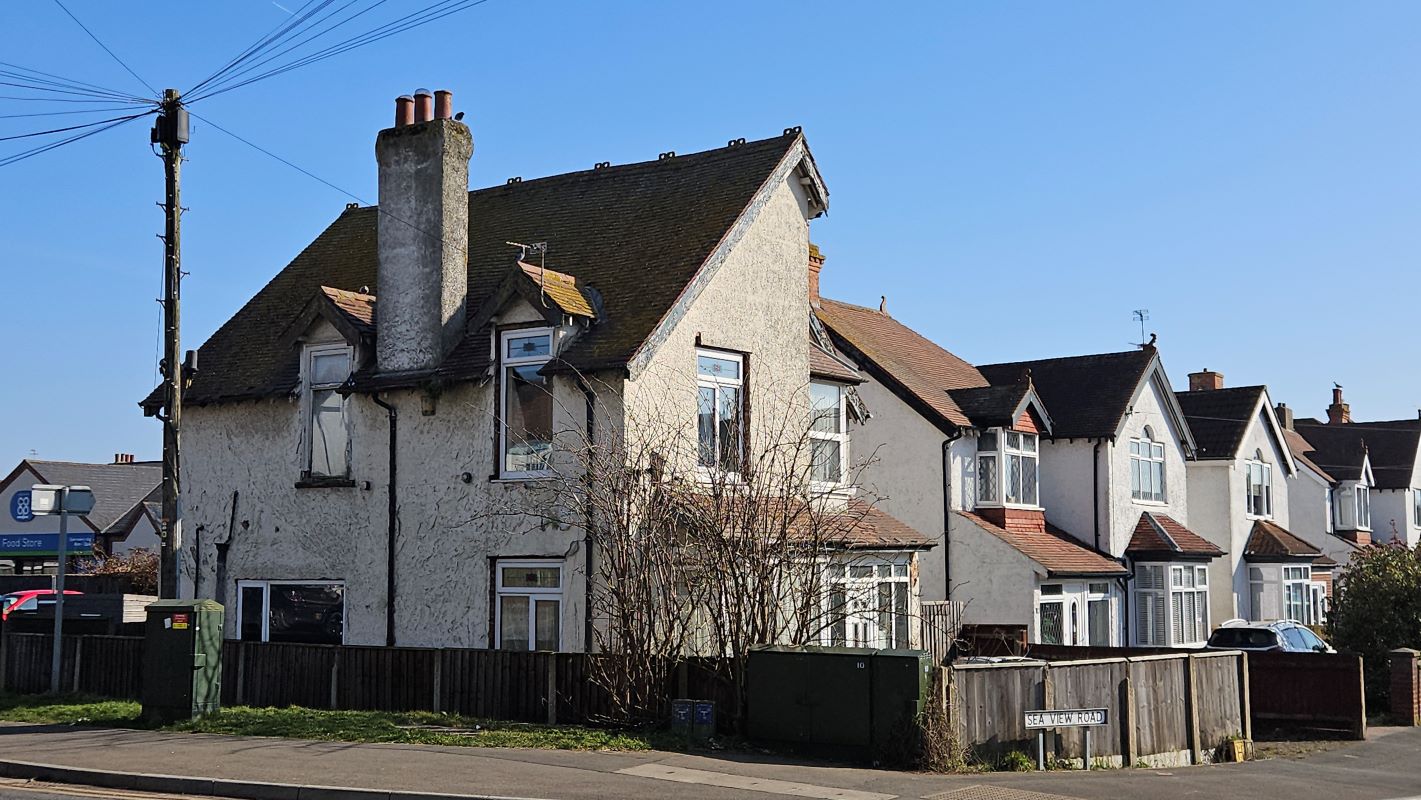Skegness, Lincolnshire, PE25 1BP - Online Auctions