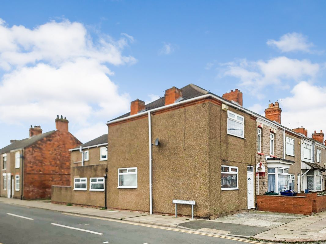 Grimsby, South Humberside, DN31 2RN - Online Auctions