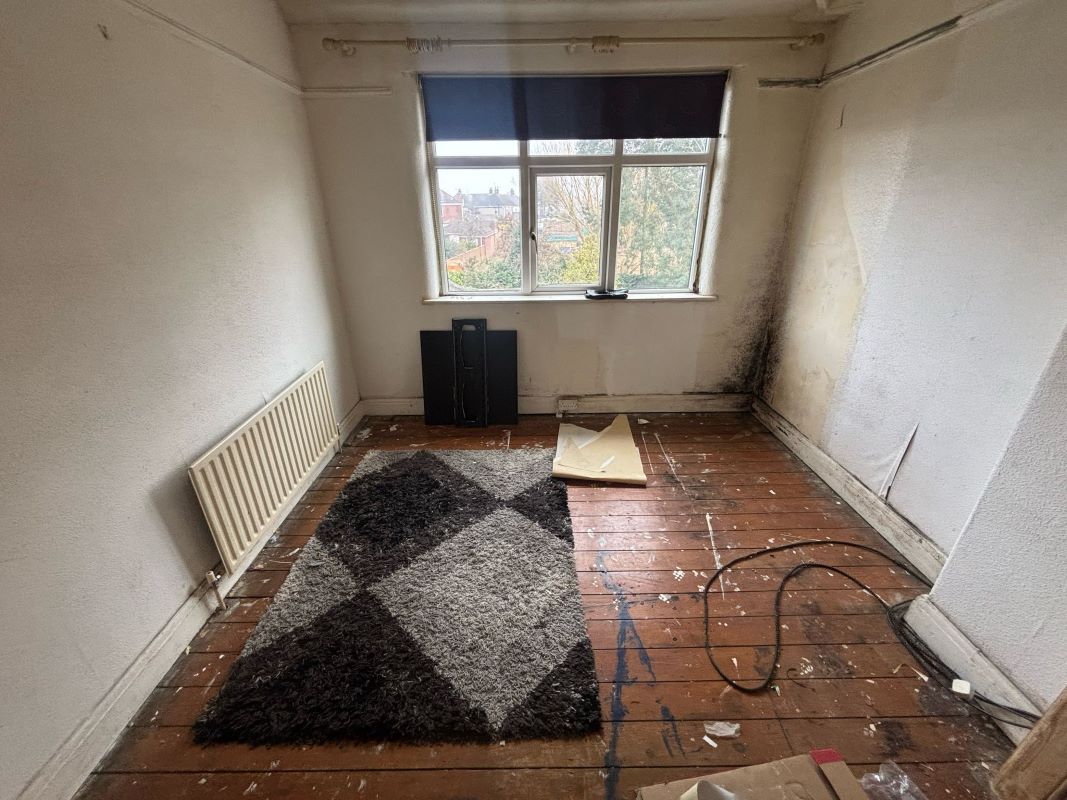 Grimsby, South Humberside, DN34 4SA - Online Auctions