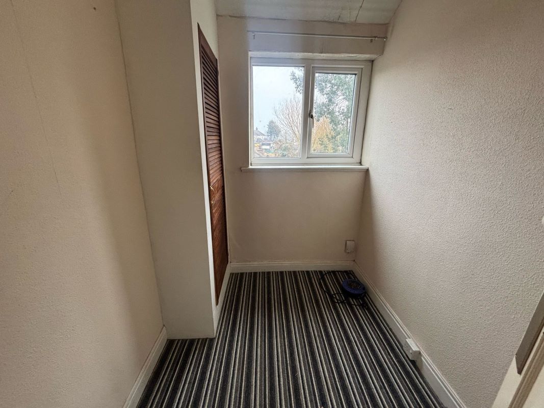 Grimsby, South Humberside, DN34 4SA - Online Auctions