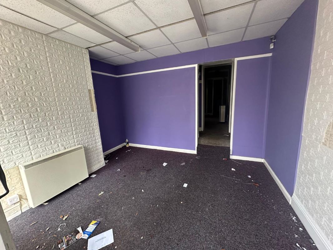 Gainsborough, Lincolnshire, DN21 2JR - Online Auctions