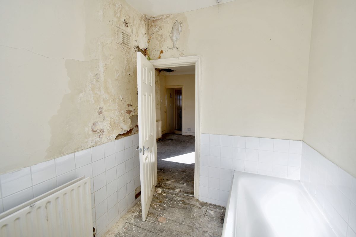 South Elmsall, Pontefract, West Yorkshire, WF9 2EG - Online Auctions