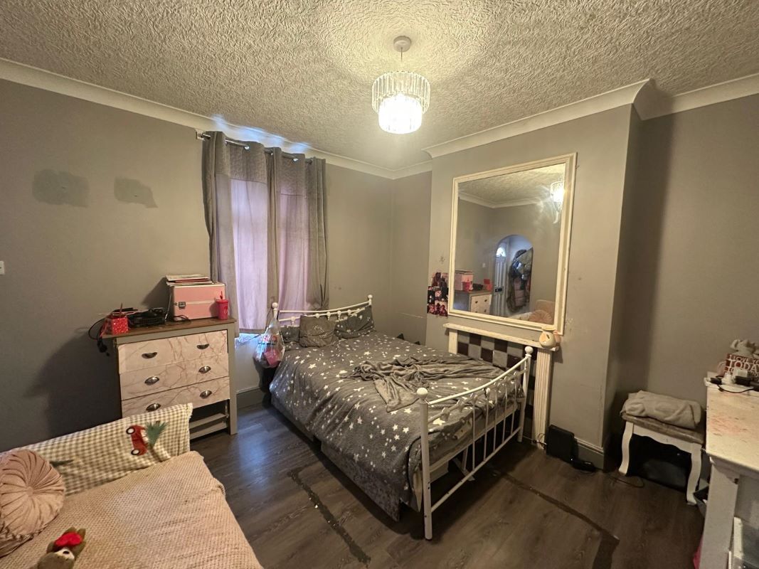 Lincoln, Lincolnshire, LN5 7XH - Online Auctions