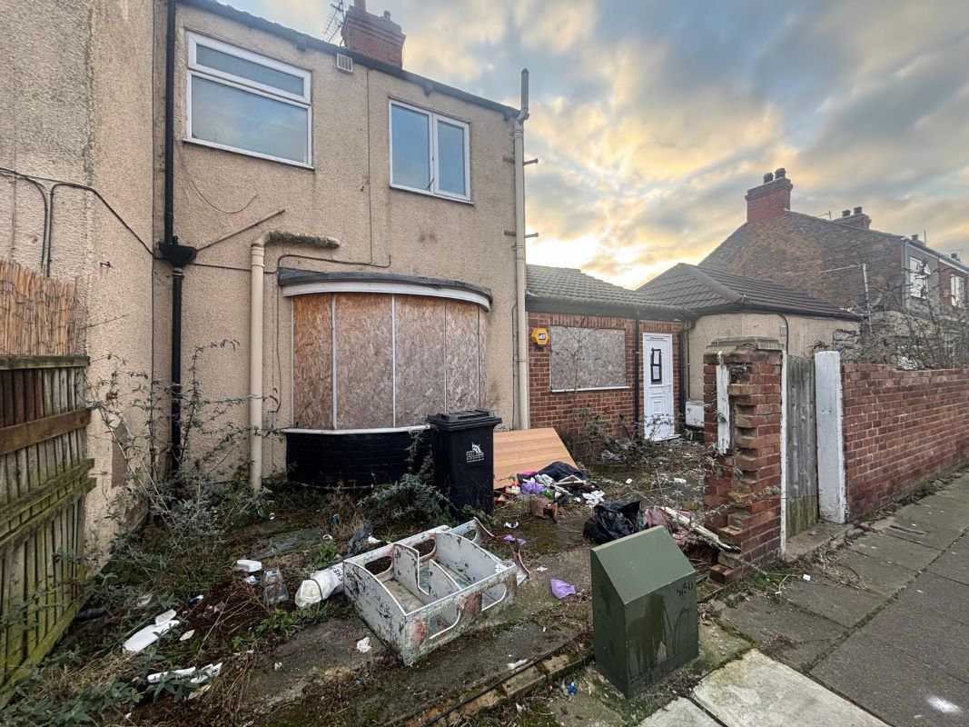 Cleethorpes, South Humberside, DN35 7NU - Online Auctions