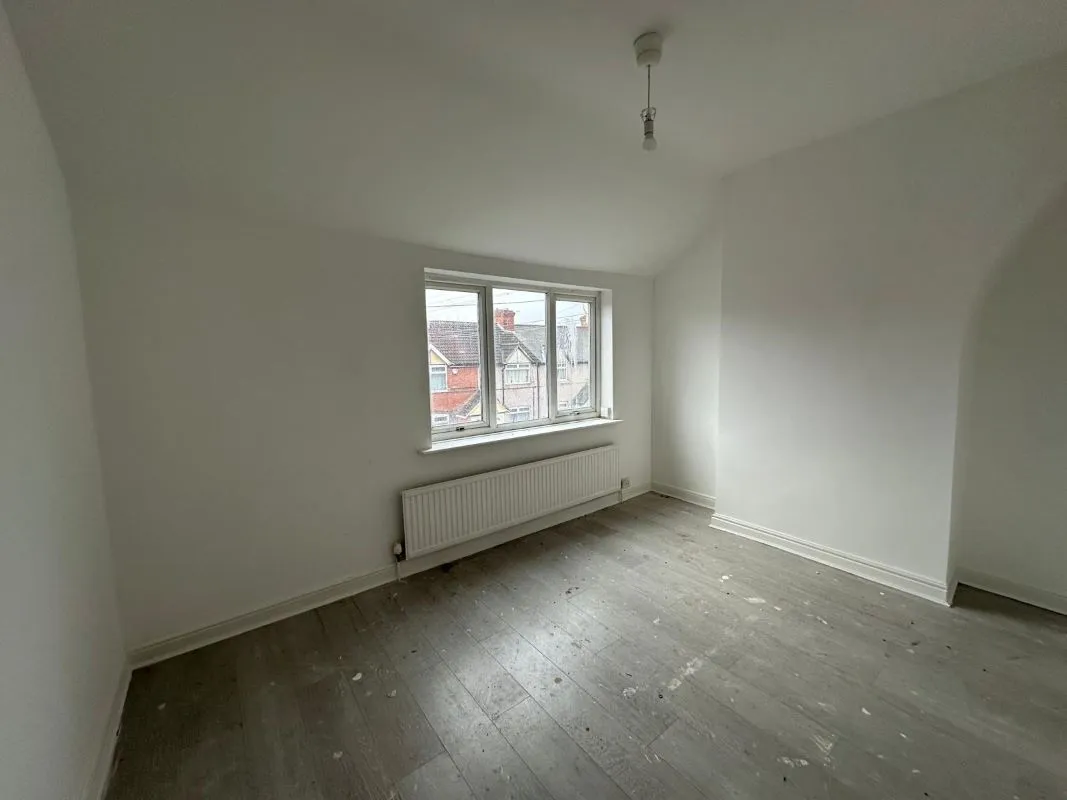 Dinnington, Sheffield, South Yorkshire, S25 2PX - Online Auctions