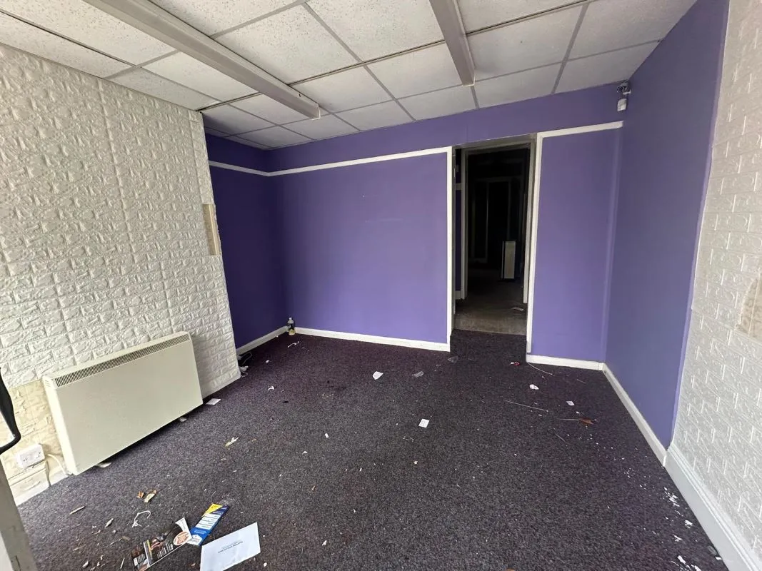 Gainsborough, Lincolnshire, DN21 2JR - Online Auctions
